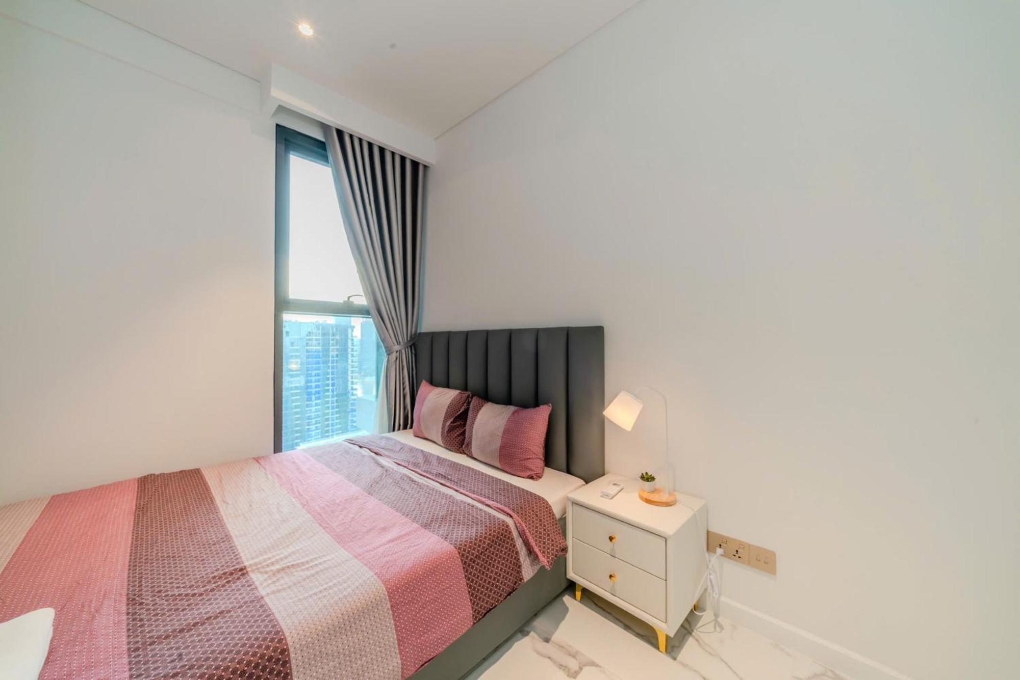 Metropole Thu Thiem - Luna - Chic, Unbeatable Location, Great Value!!! Apartamento